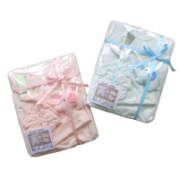 婴儿用品  藤筐包装彩网棉礼品套装